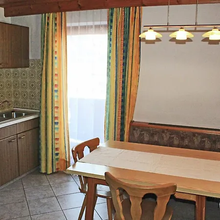 Haus Erhart 1 Lägenhet Prutz