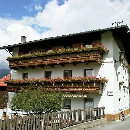 Appartement Haus Erhart 1 Prutz